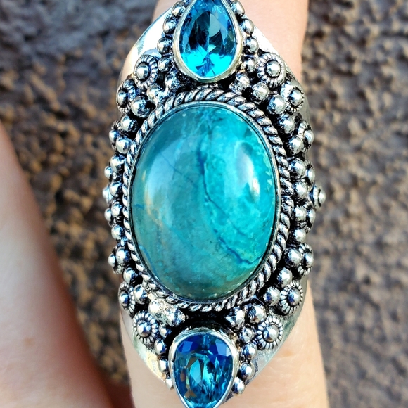 New Chrysocolla and Blue Topaz 925 Silver Statement Ring. - Picture 13 of 16